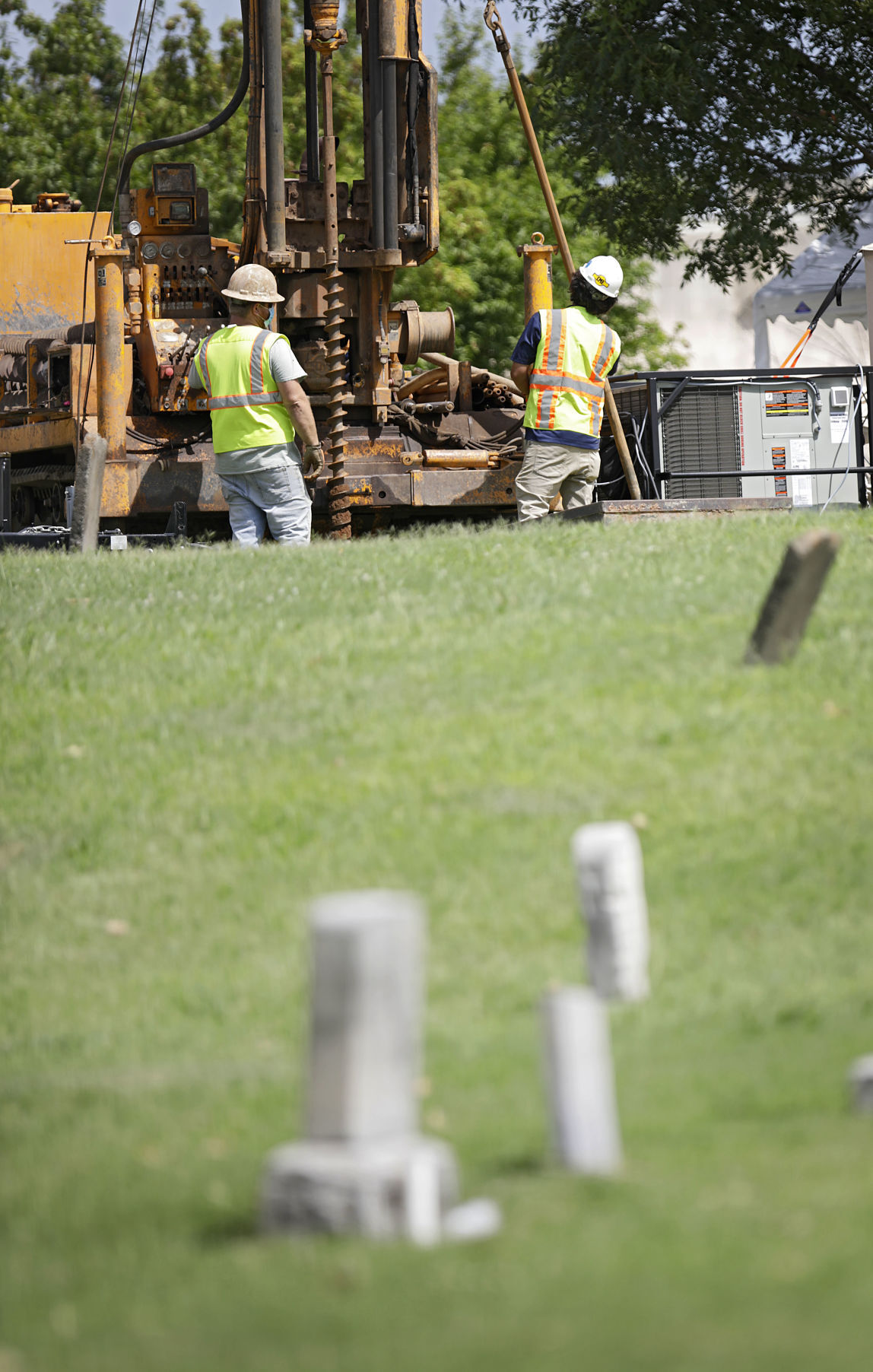Mass graves search